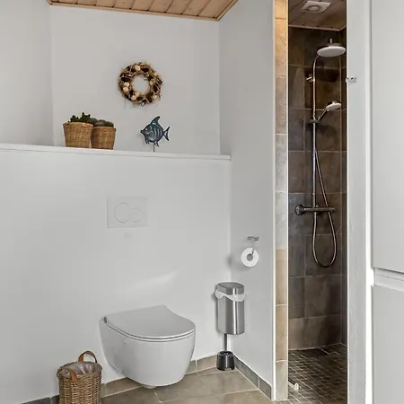 بيت للعطل Bjarka - 2-9km From The Sea By Interhome *
