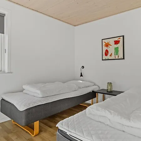 Hébergement de vacances Bjarka - 2-9km From The Sea By Interhome *